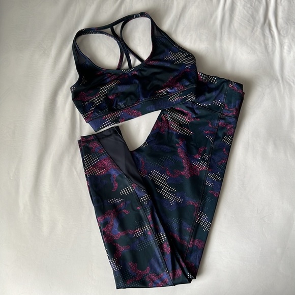 Joe Fresh Workout Set - Picture 6 of 6